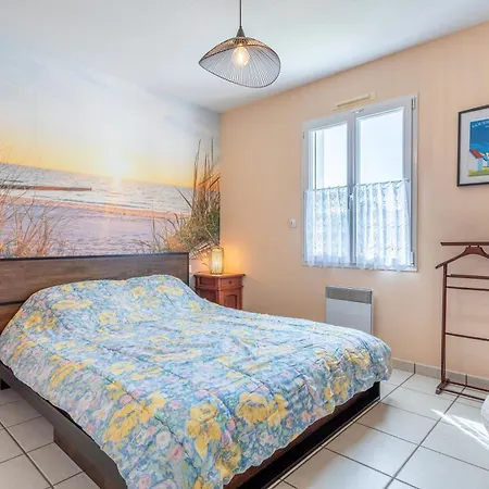 Holiday home Maison Salorge - Piscine Privee Jard-sur-Mer
