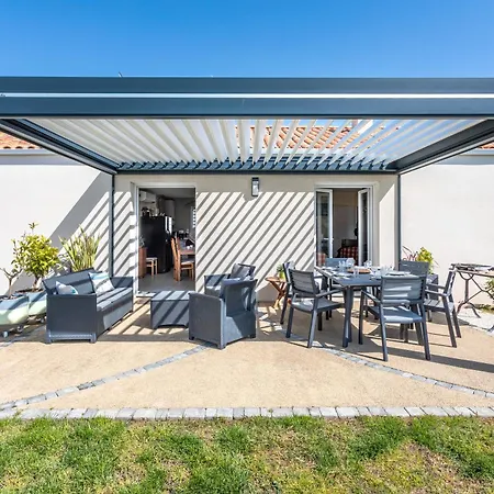 Holiday home Maison Salorge - Piscine Privee Jard-sur-Mer