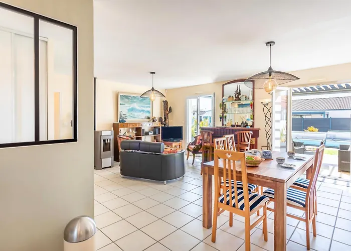 Maison Salorge - Piscine Privee Nyaraló *